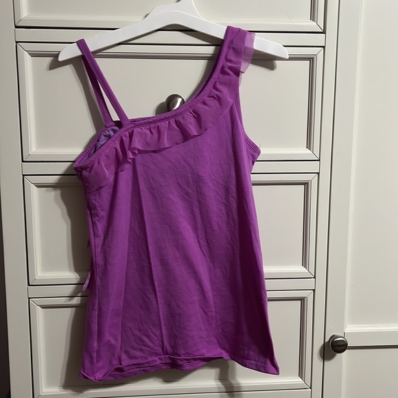 Purple sequin ruffle top - Picture 2 of 4